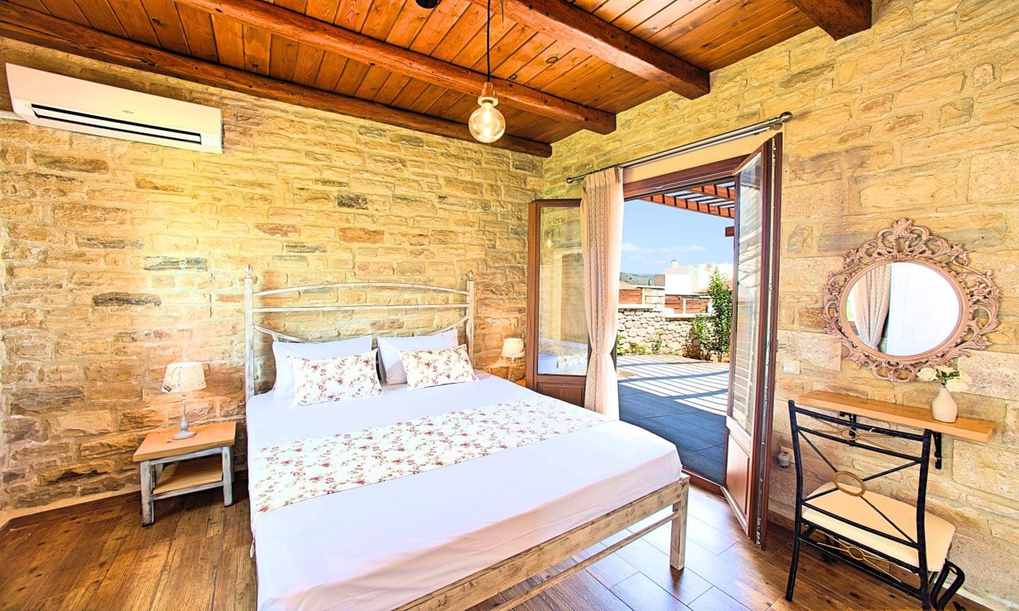 Dhimitroulianá Cretan Sunrise Villa Heated Pool מראה חיצוני תמונה